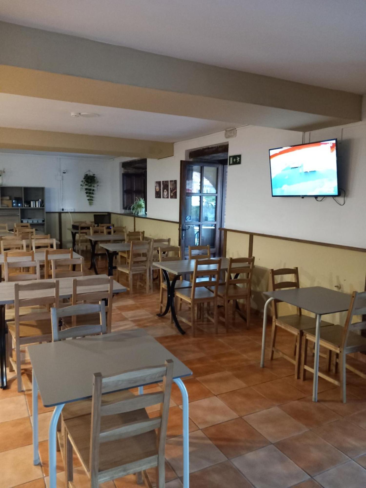 Hosteria Rio Negro Bárcena de Cicero Exterior foto